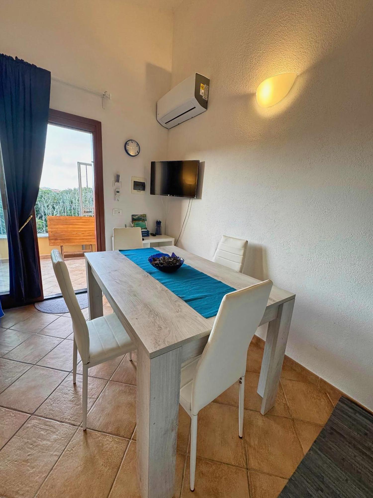 Case Vacanze A Santa Teresa Di Gallura Экстерьер фото